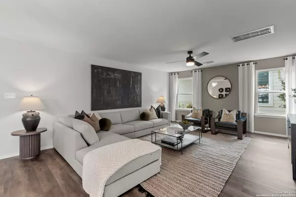 Converse, TX 78109,10307 Monte Carmel Place