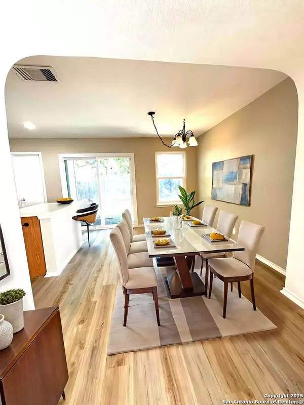 San Antonio, TX 78245,1527 Ambush Creek