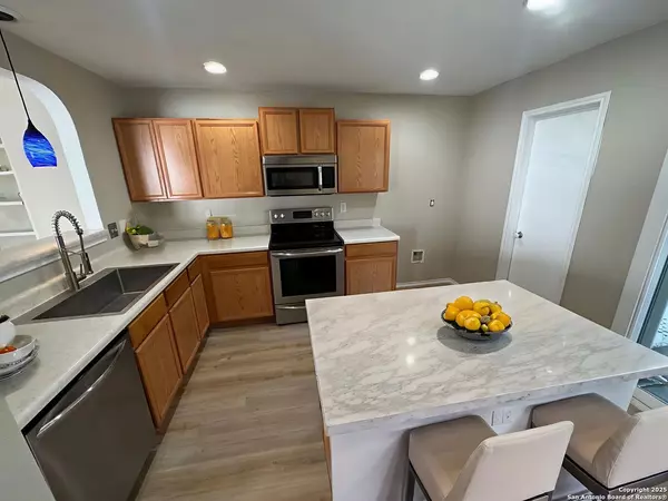 San Antonio, TX 78245,1527 Ambush Creek