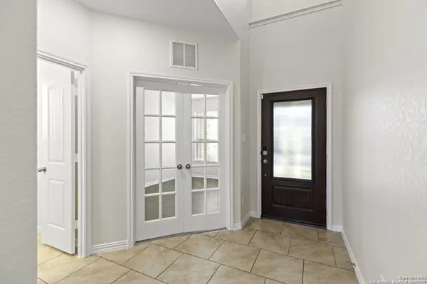 San Antonio, TX 78261-2163,22410 Akin Fawn