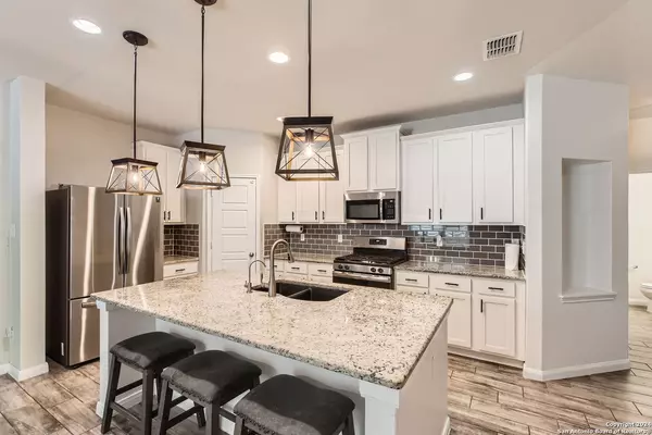 San Antonio, TX 78245,15407 proteus