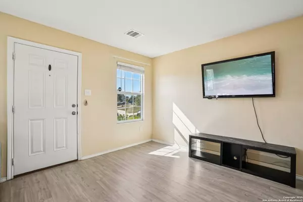 San Antonio, TX 78252,13607 Flock