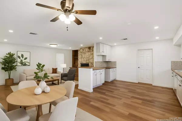 San Antonio, TX 78233,12722 La Fonda