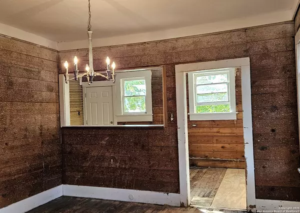 San Antonio, TX 78208,1717 Rogers