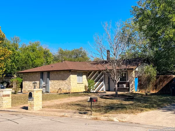 5850 Cliffmont, San Antonio, TX 78250