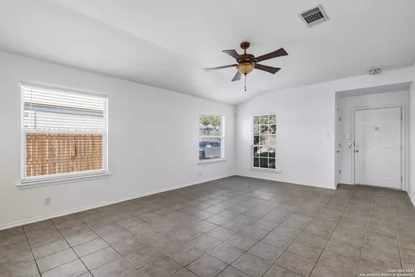 Selma, TX 78154,14911 Wilmington Way