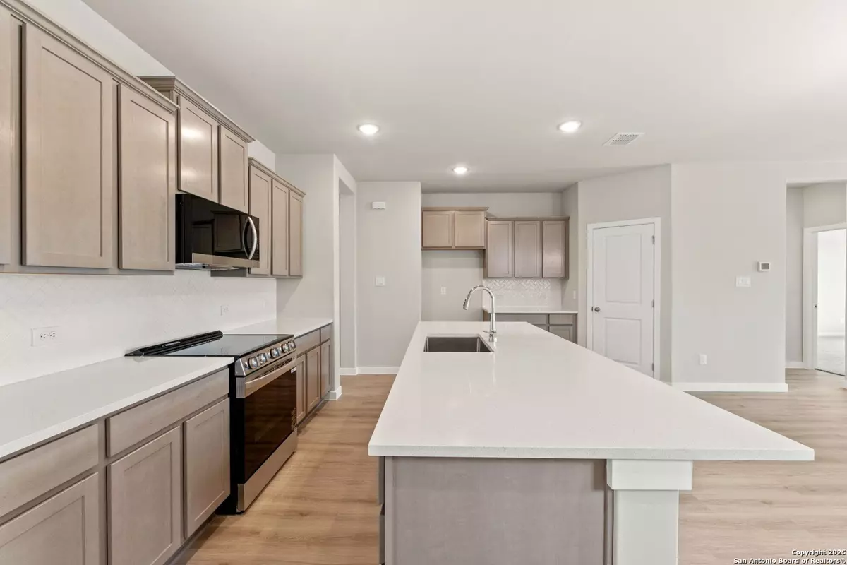 New Braunfels, TX 78130,739 Langston