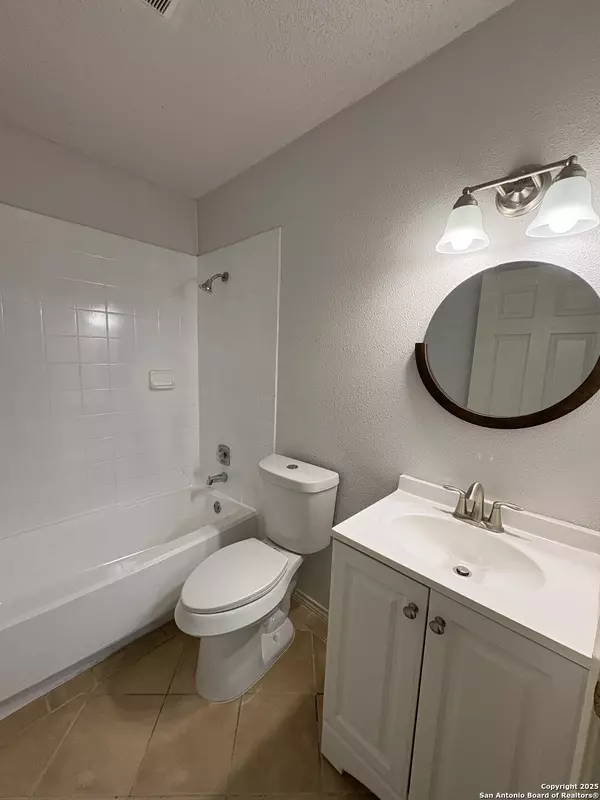 San Antonio, TX 78227,911 Walnut Park