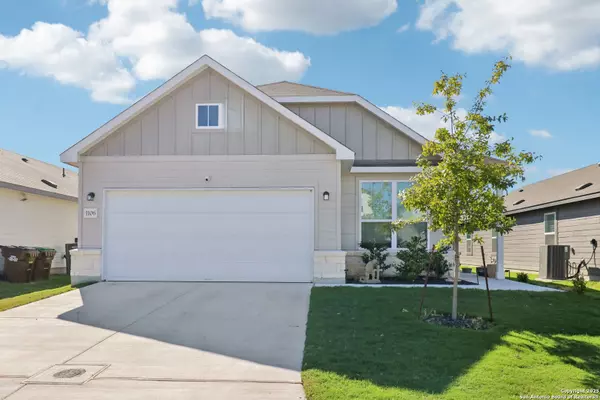 1106 Pigeon Lane, Marion, TX 78124