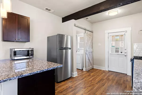 San Antonio, TX 78203-1612,916 IOWA ST