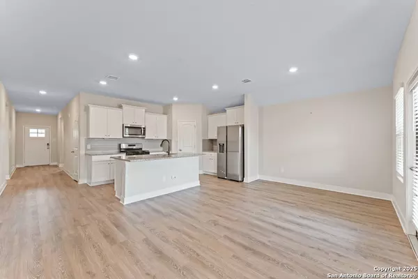 Seguin, TX 78155,1428 Redwood Crk