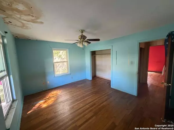 San Antonio, TX 78223,14251 Ideal