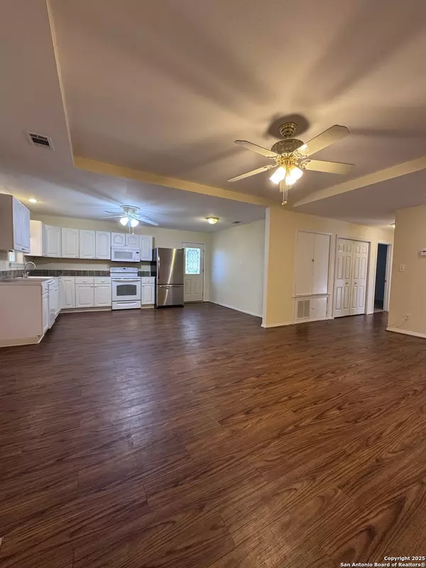 Canyon Lake, TX 78133,745 Trail Crest