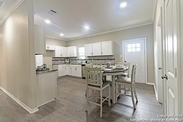 Bryan, TX 77803,803 Hall St