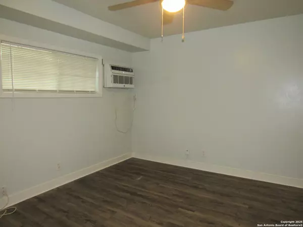 San Antonio, TX 78212,311 E Rosewood UNIT 103