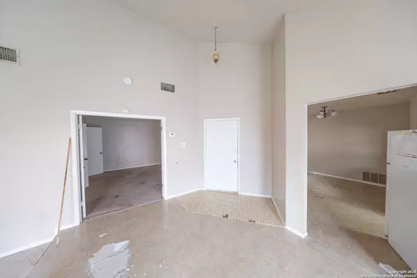 San Antonio, TX 78239,6915 Brecon