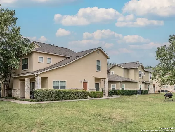 Boerne, TX 78006,1000 Diamond UNIT 1301