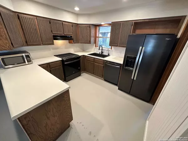 Pleasanton, TX 78064,311 Tagert