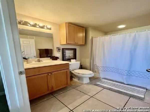 San Antonio, TX 78240,6160 Eckhert UNIT APT 1721