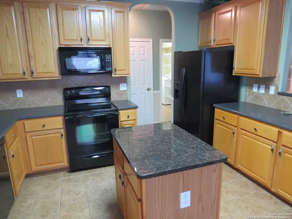 Schertz, TX 78108-2287,508 FOXFORD RUN DR