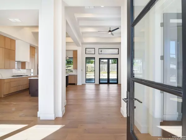 Boerne, TX 78006,118 Chama