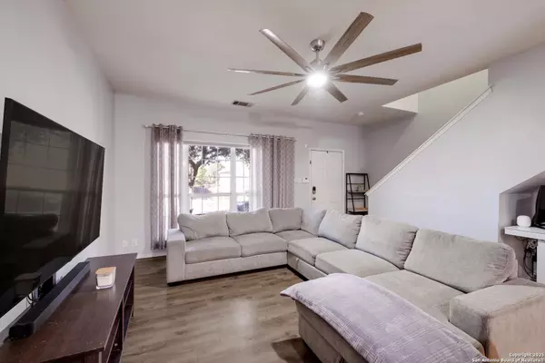 San Antonio, TX 78250,9410 De Leon Dr