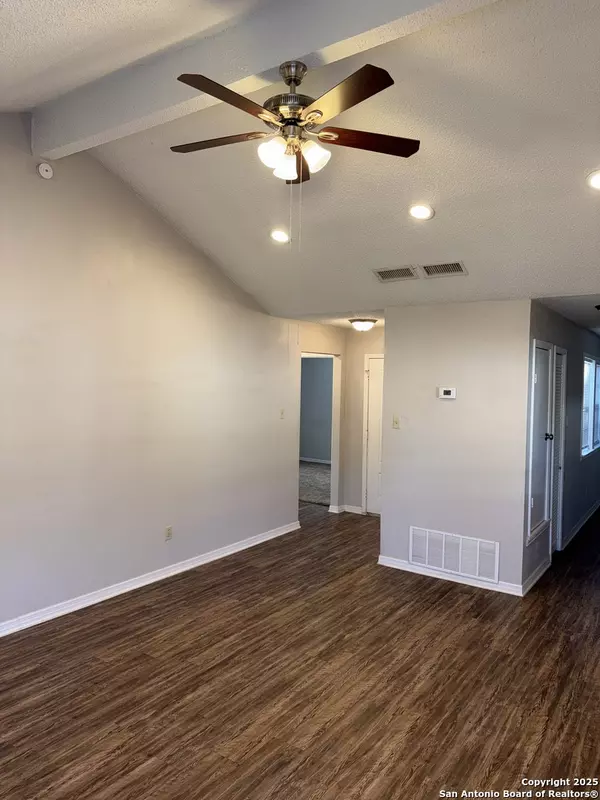 San Antonio, TX 78222,4413 Stayman Drive