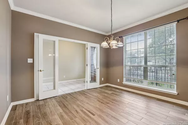 San Antonio, TX 78260,25922 Laurel Glen