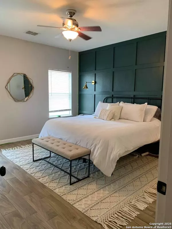 San Antonio, TX 78260,26111 Amber Sky