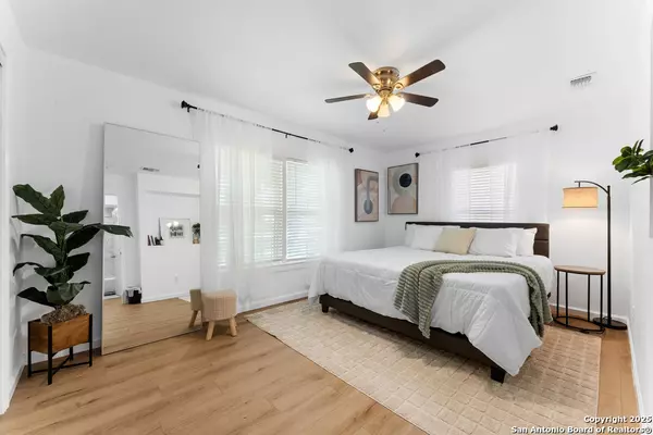 San Antonio, TX 78220-1626,338 TOMROB DR