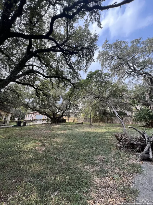 San Antonio, TX 78230,4114 Sandstone Dr.