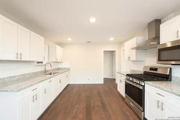 San Antonio, TX 78210,2307 Hicks