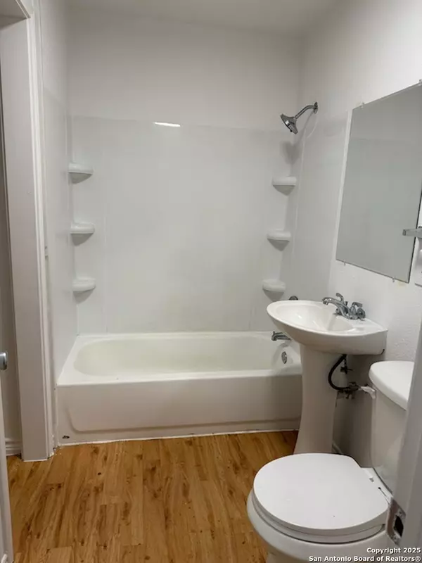 San Antonio, TX 78211,207 Oconee