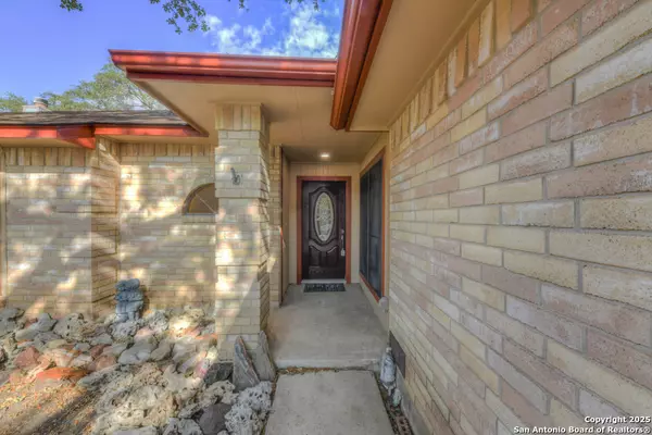 Live Oak, TX 78233,11702 Forest Hollow