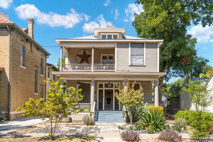 225 Madison, San Antonio, TX 78204