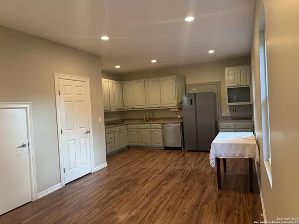 San Antonio, TX 78207,506 Elvira St