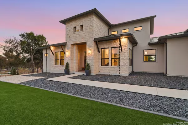 New Braunfels, TX 78132,5721 Dry Comal