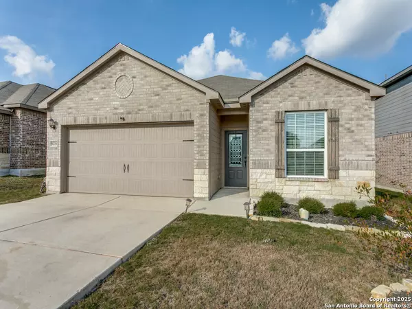 Converse, TX 78109,9219 Foxing Blf