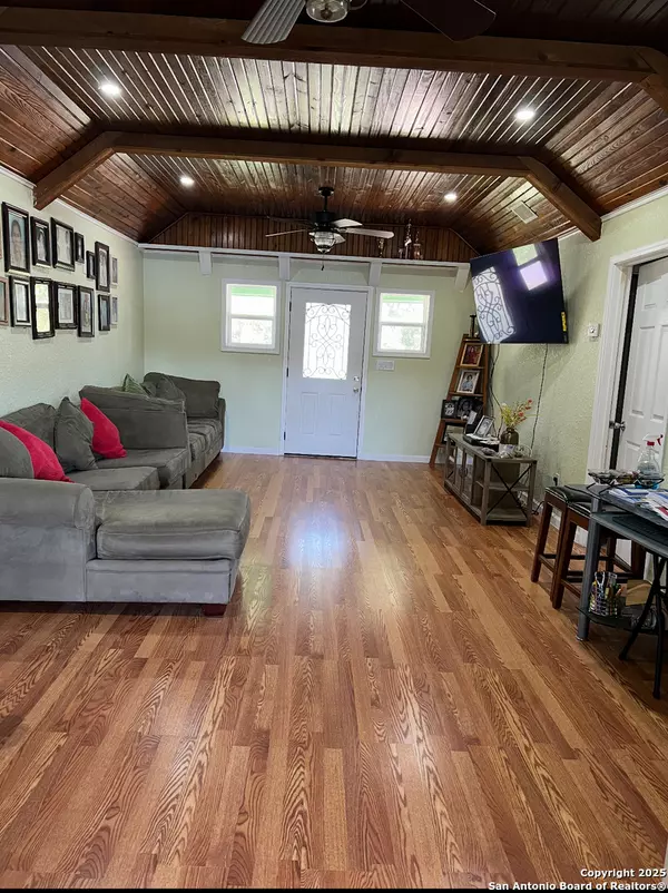 Holiday Lakes, TX 77515,100 Aniak