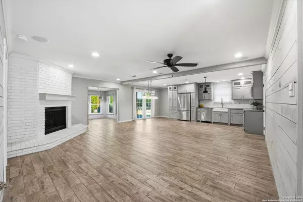 Schertz, TX 78108,3624 Fox Run