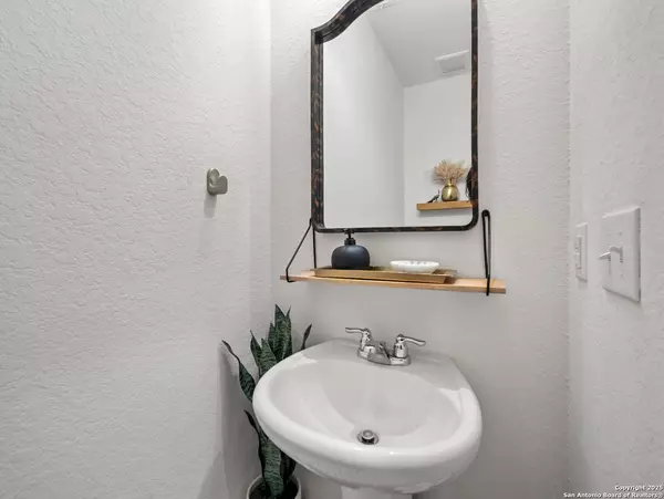 Converse, TX 78109,5484 Rue Girard