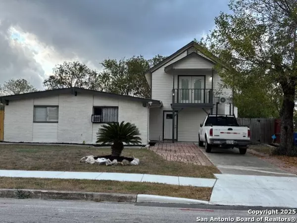 5606 Castle Prince, San Antonio, TX 78218-4013