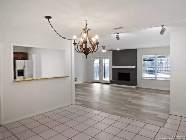 San Antonio, TX 78233,13610 Earlywood