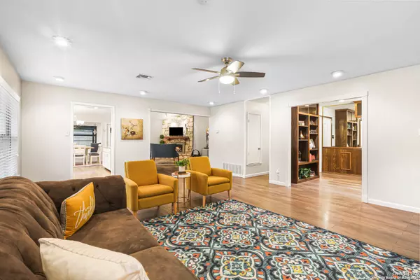 San Antonio, TX 78247,3422 Butterleigh