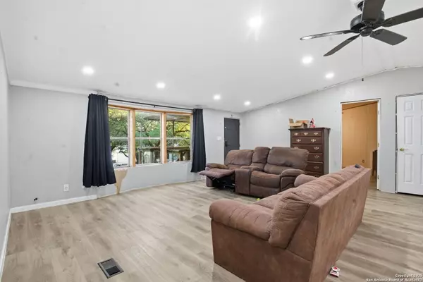 Canyon Lake, TX 78133,185 CANYON BEND