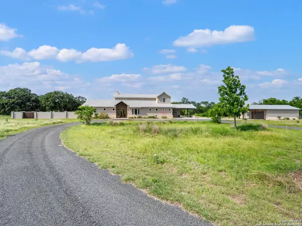 Utopia, TX 78884,497 Cypress Falls