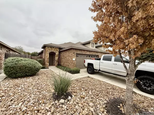 New Braunfels, TX 78130,713/717 Creekside Cir