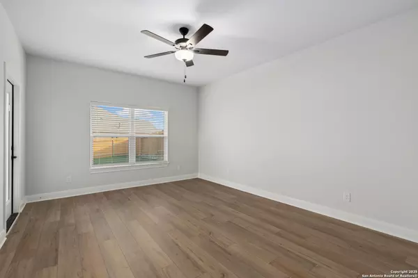 Converse, TX 78109,9430 Dassler Springs