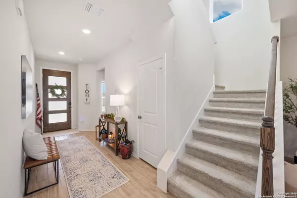 Seguin, TX 78155,4000 Wild Bloom