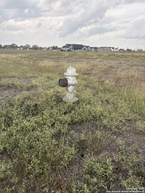 Seguin, TX 78155,105 Double Creek